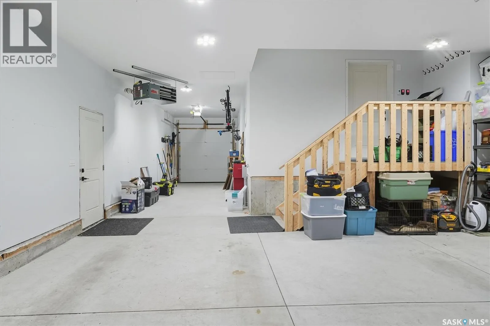518 Hamm CRESCENT