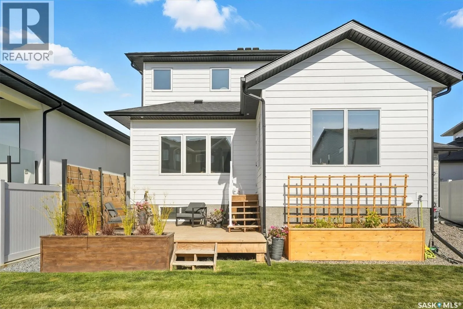 518 Hamm CRESCENT