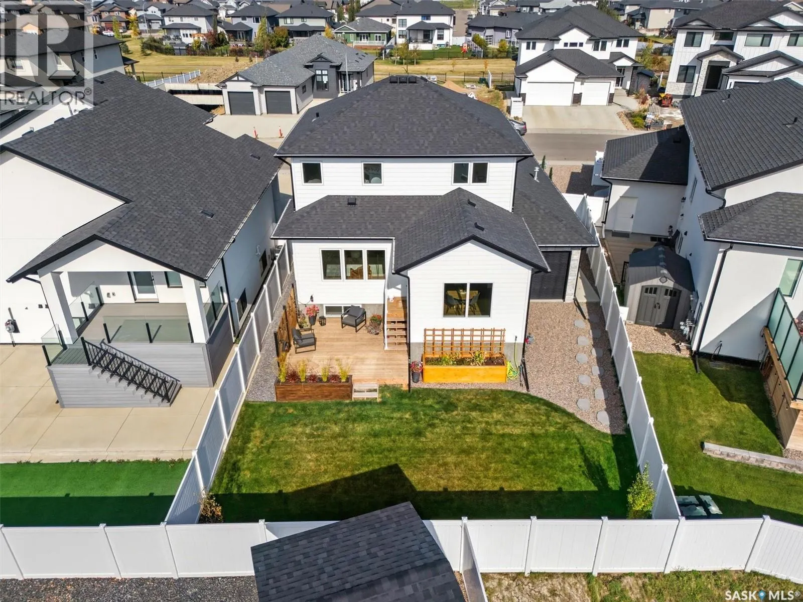 518 Hamm CRESCENT