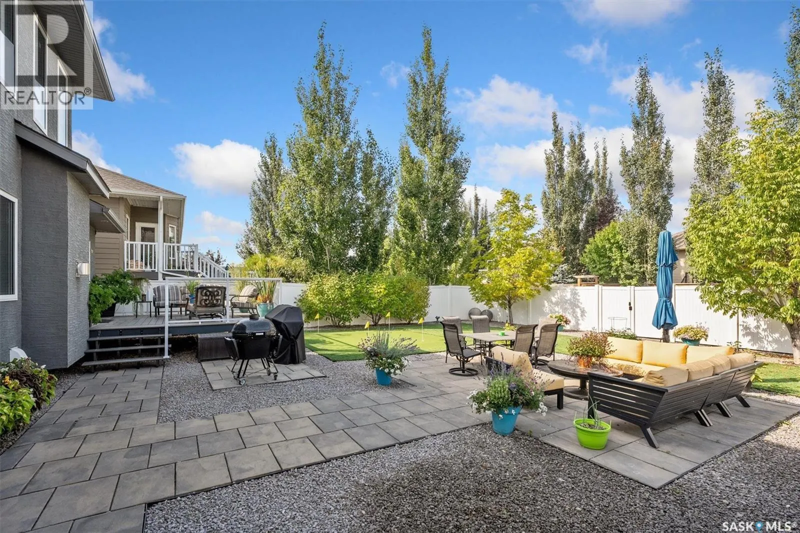 210 Clubhouse BOULEVARD