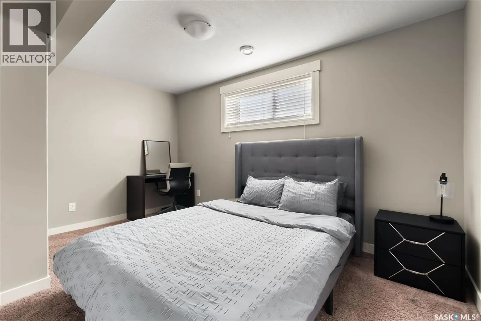 5221 Canuck CRESCENT