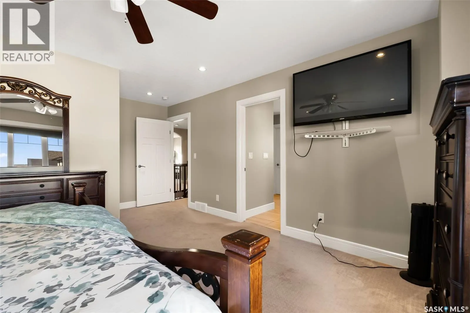 5221 Canuck CRESCENT