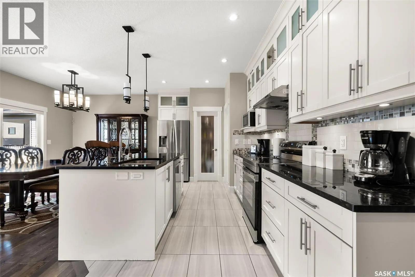 5221 Canuck CRESCENT