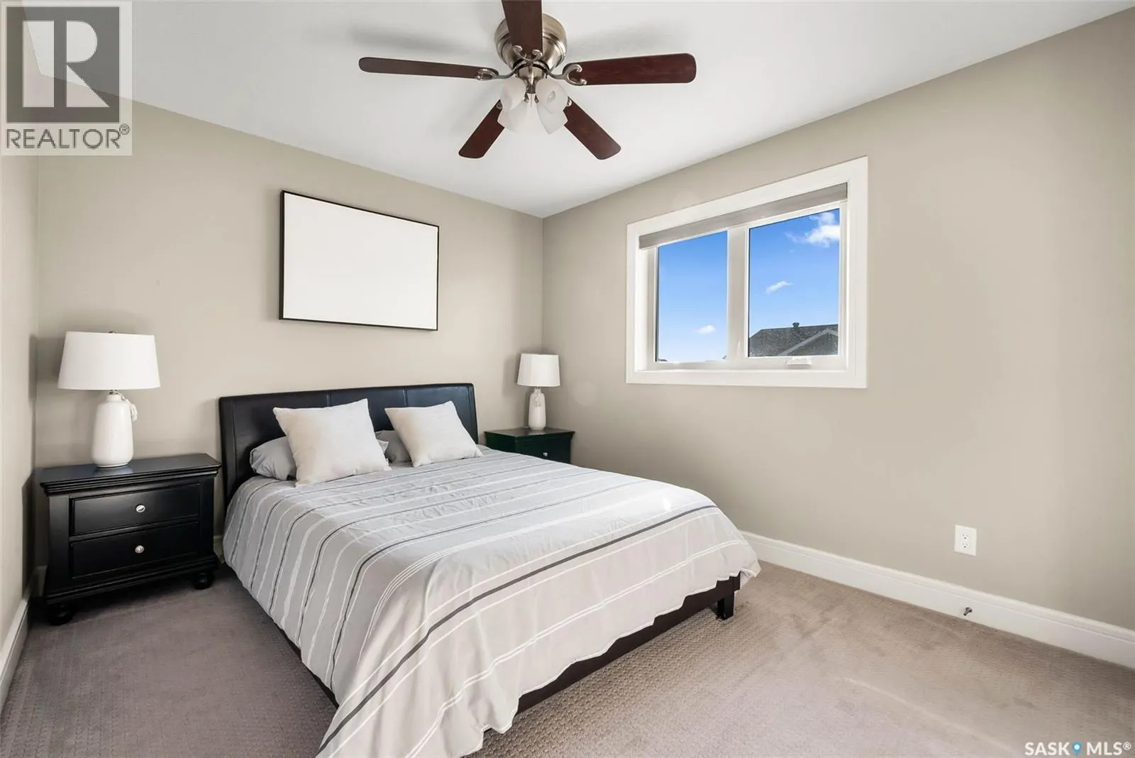 5221 Canuck CRESCENT