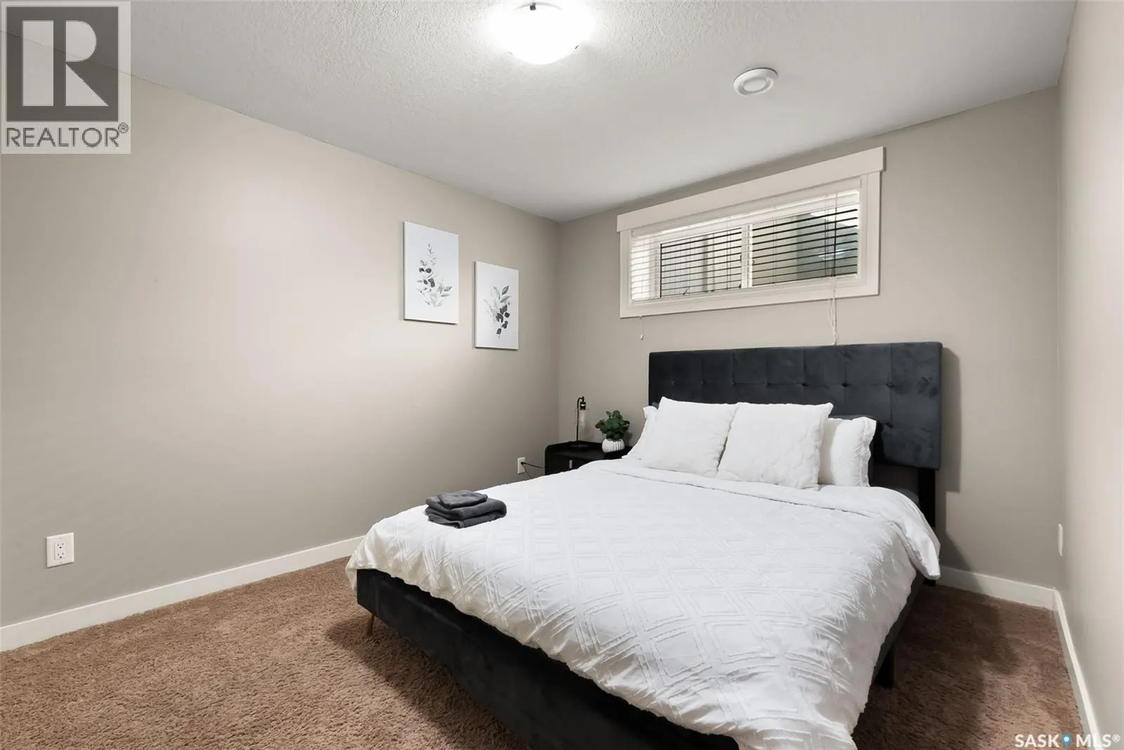 5221 Canuck CRESCENT