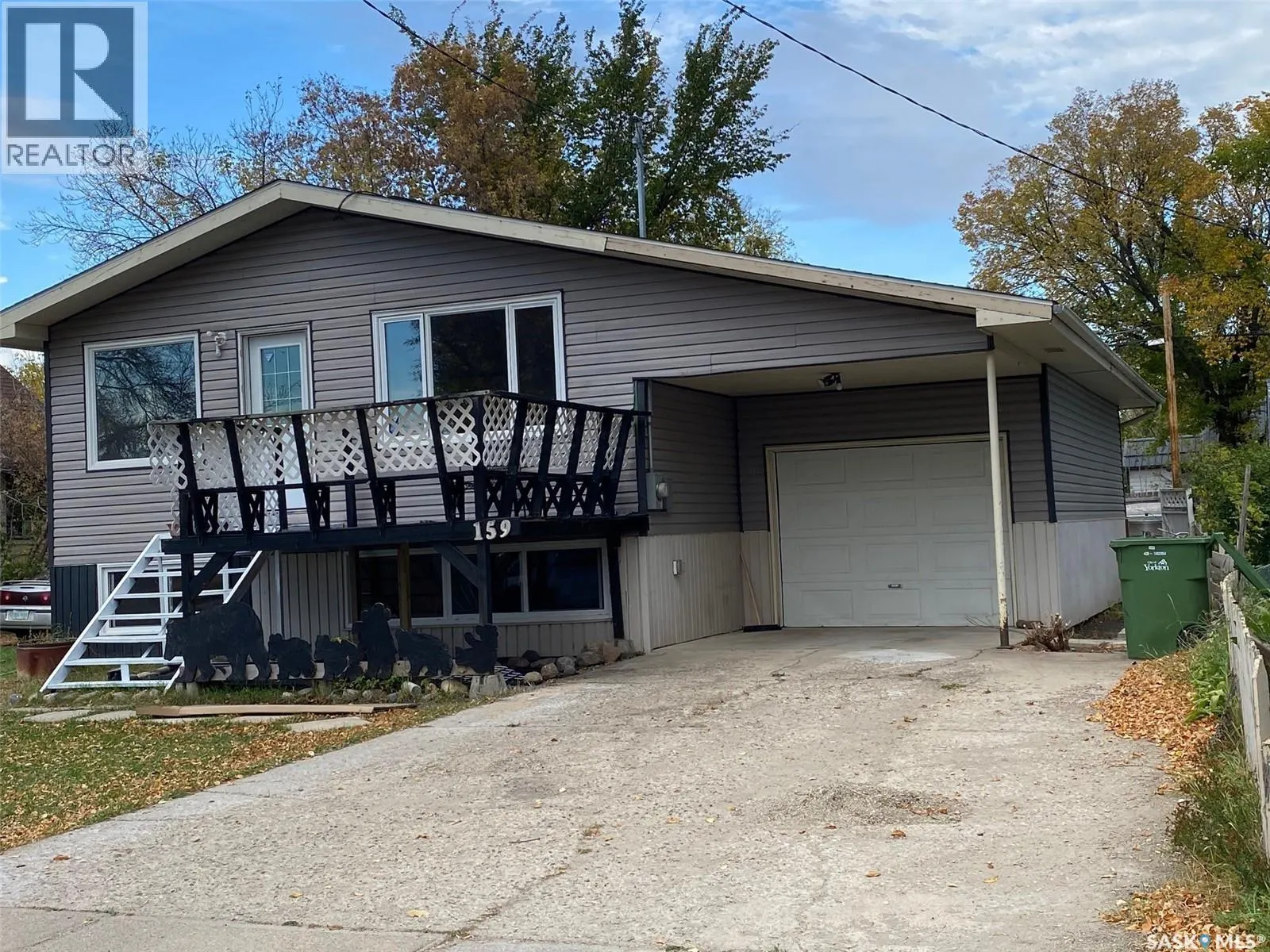 159 Duncan STREET W