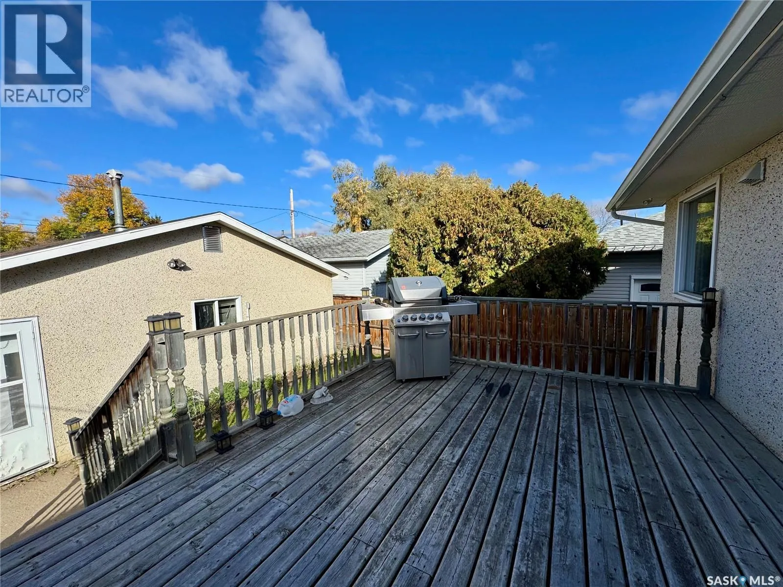 2619 6th AVENUE W