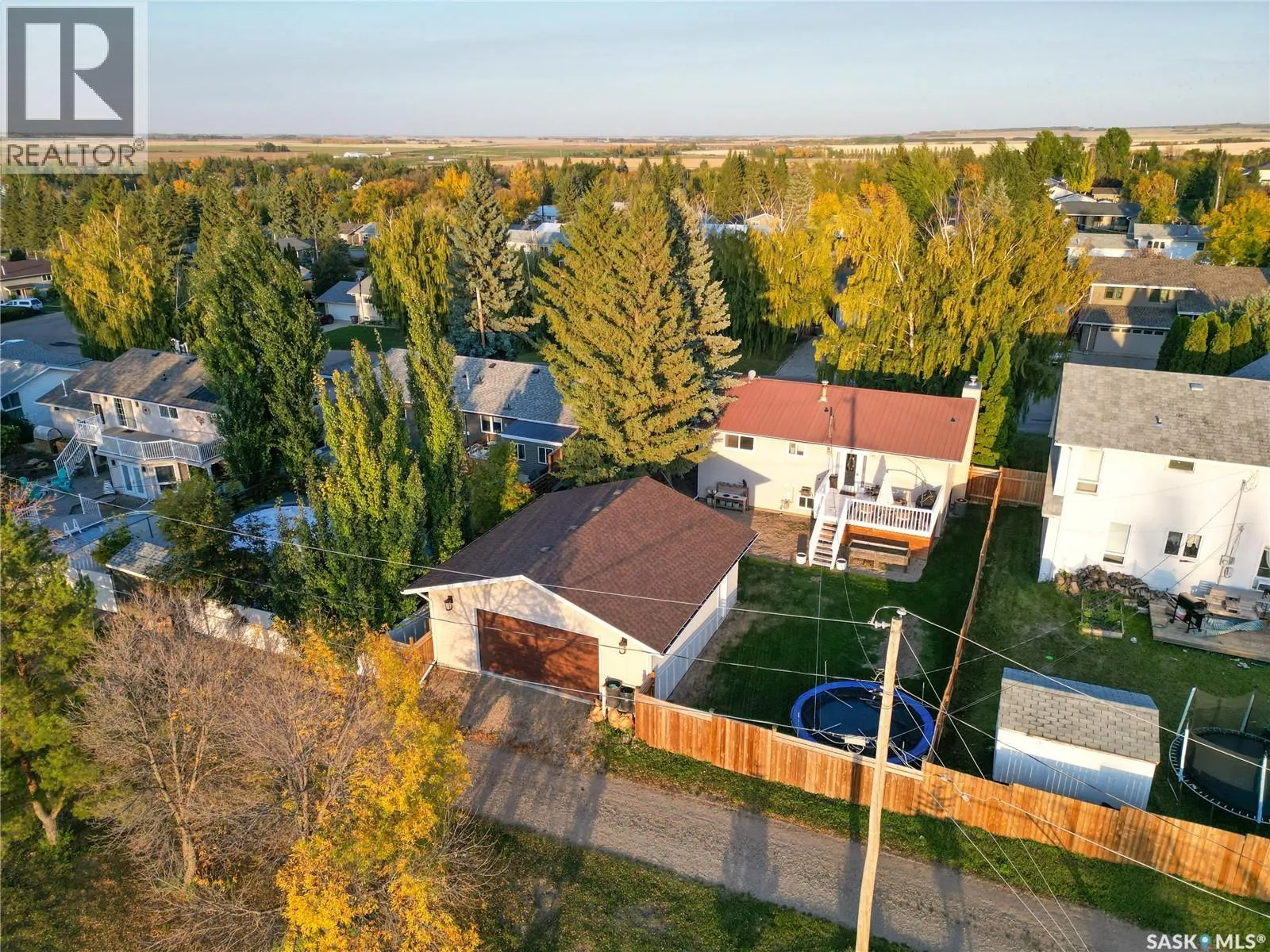 21 Maple PLACE