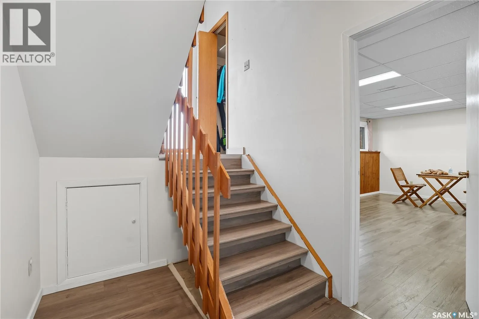 1215 Acadia DRIVE
