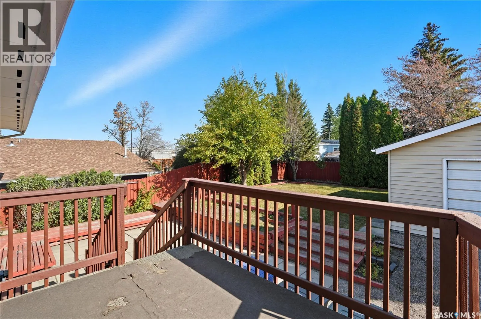 1215 Acadia DRIVE