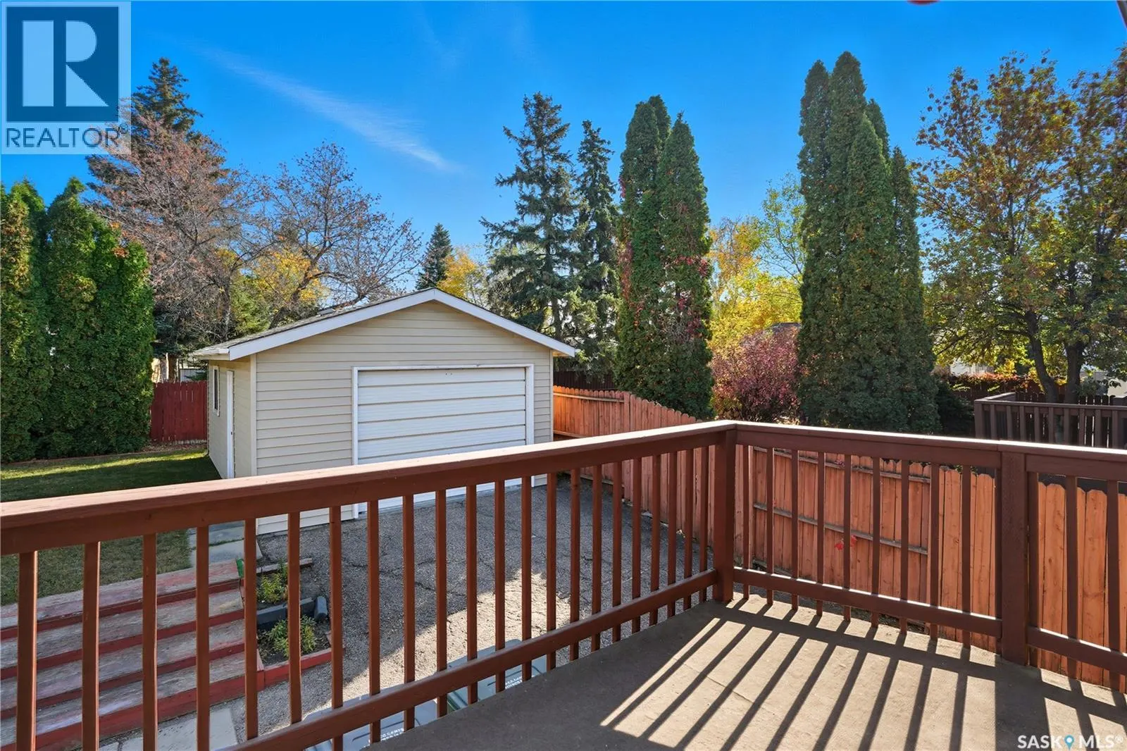 1215 Acadia DRIVE