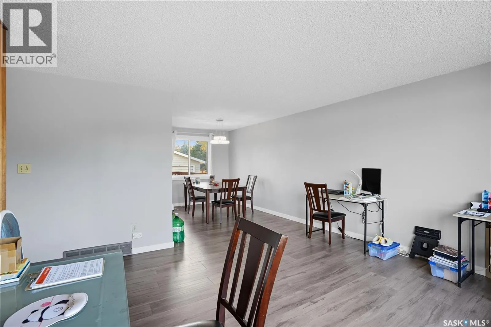 1215 Acadia DRIVE