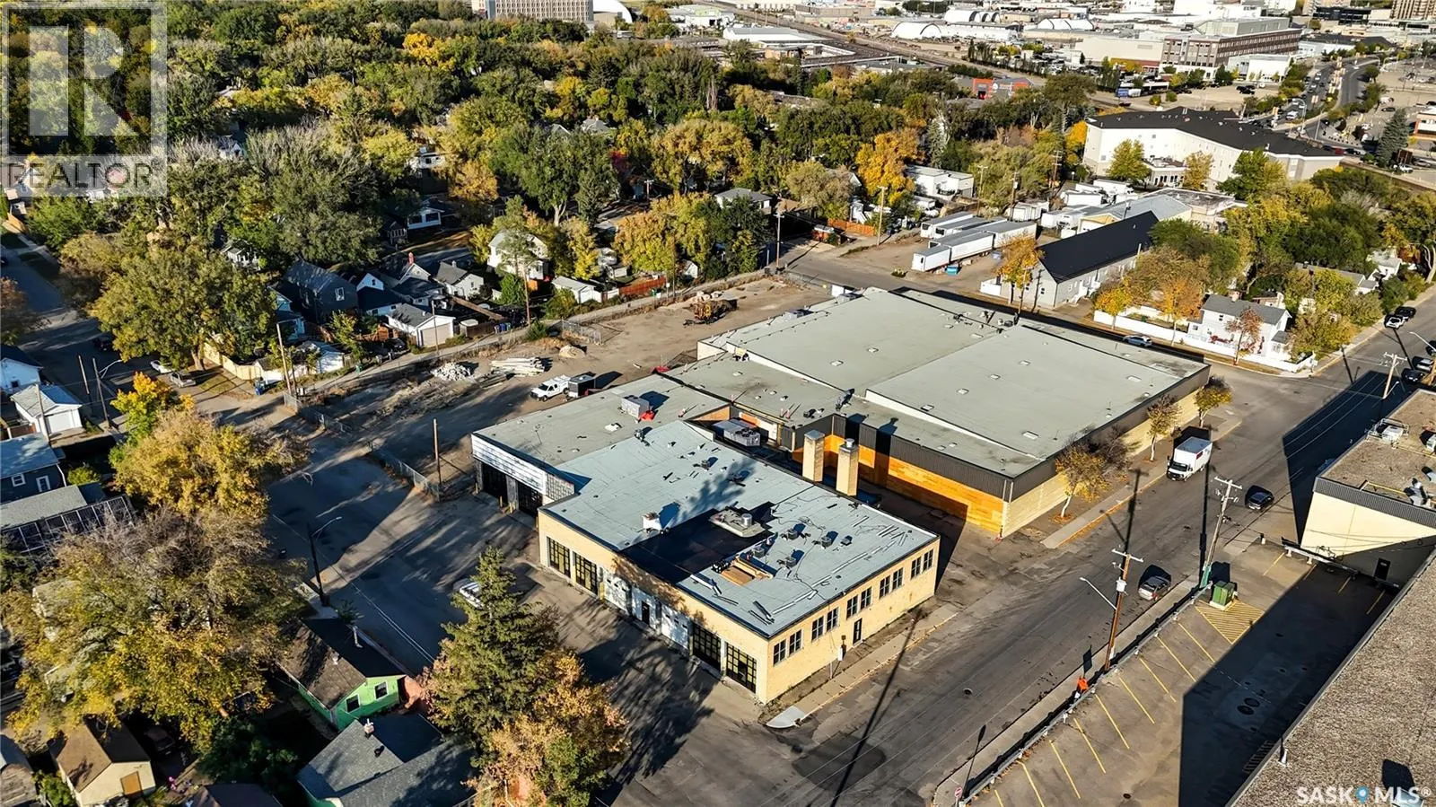 7 321 24th STREET W