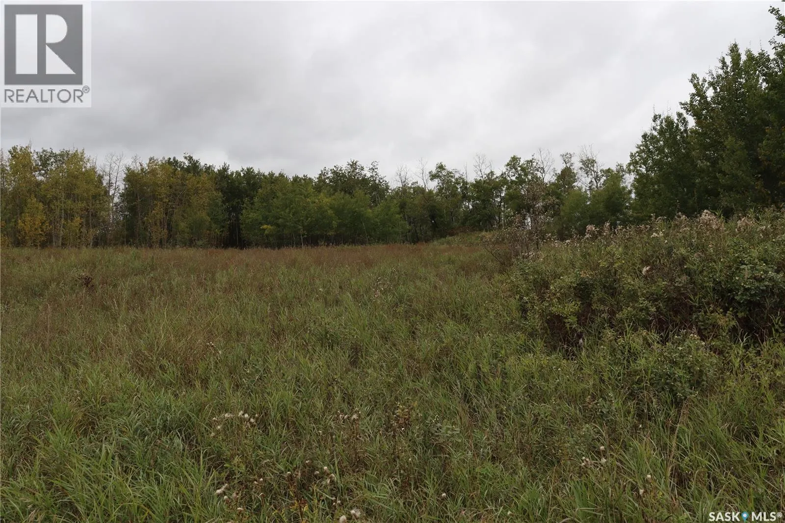 10 Acres Red Deer Hill