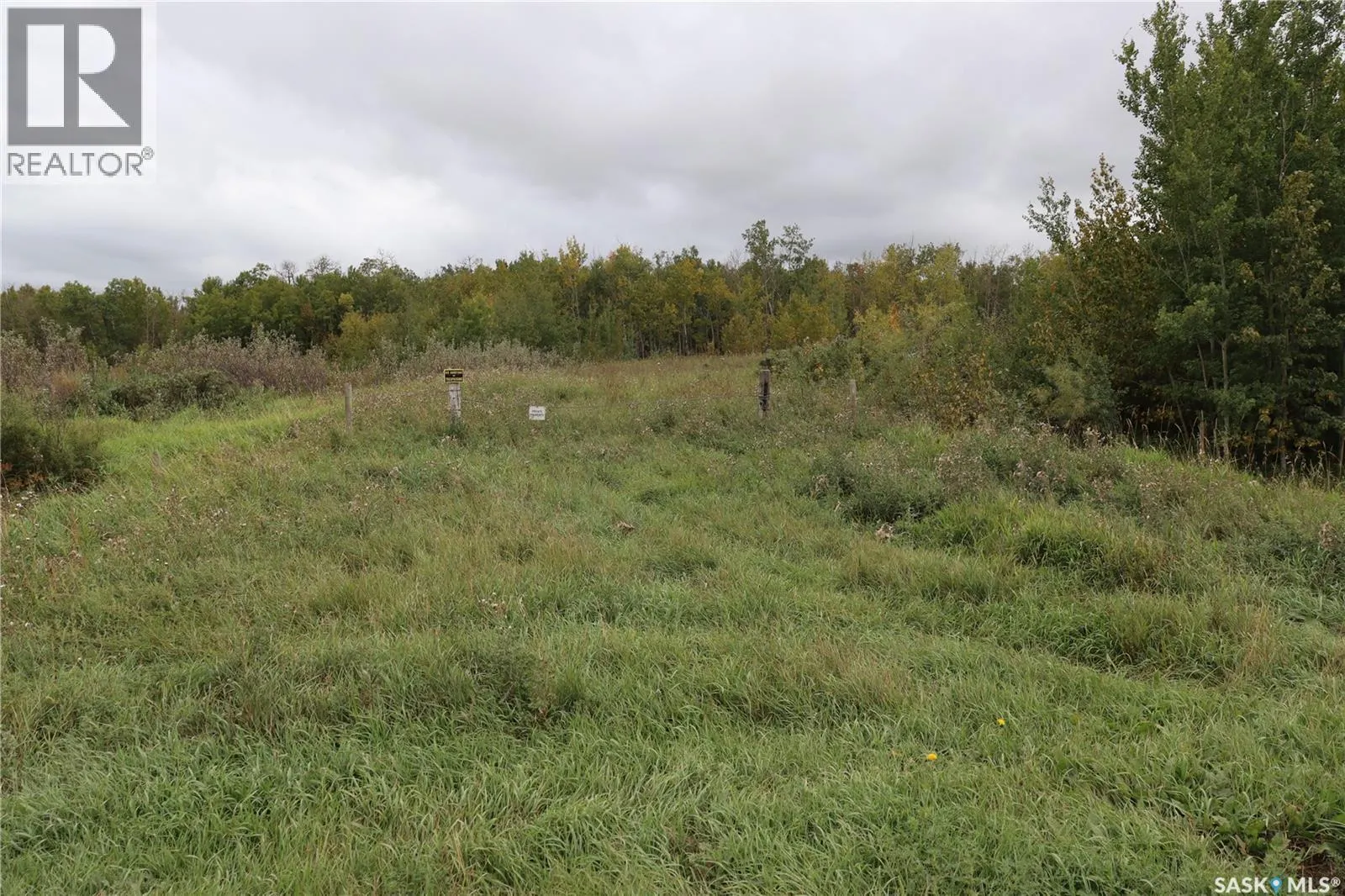 10 Acres Red Deer Hill