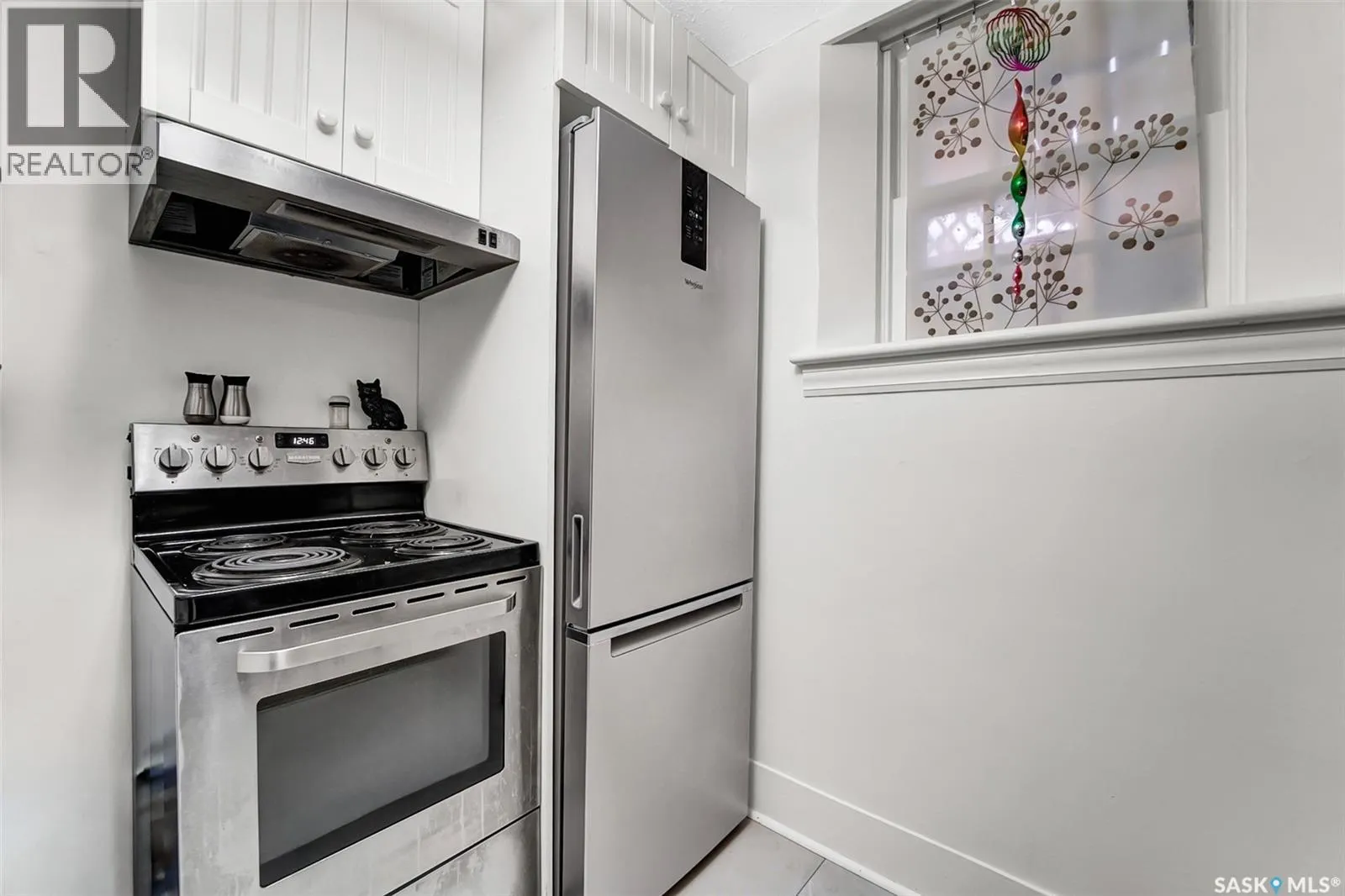 330 8th STREET