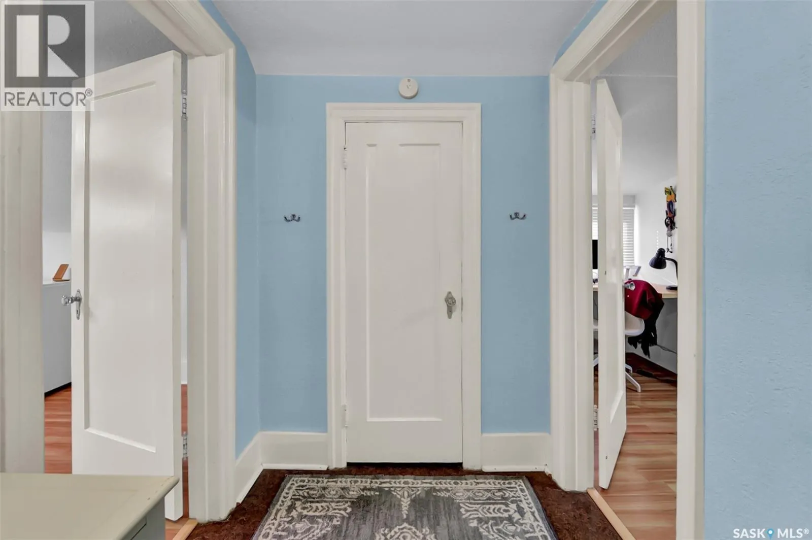 330 8th STREET