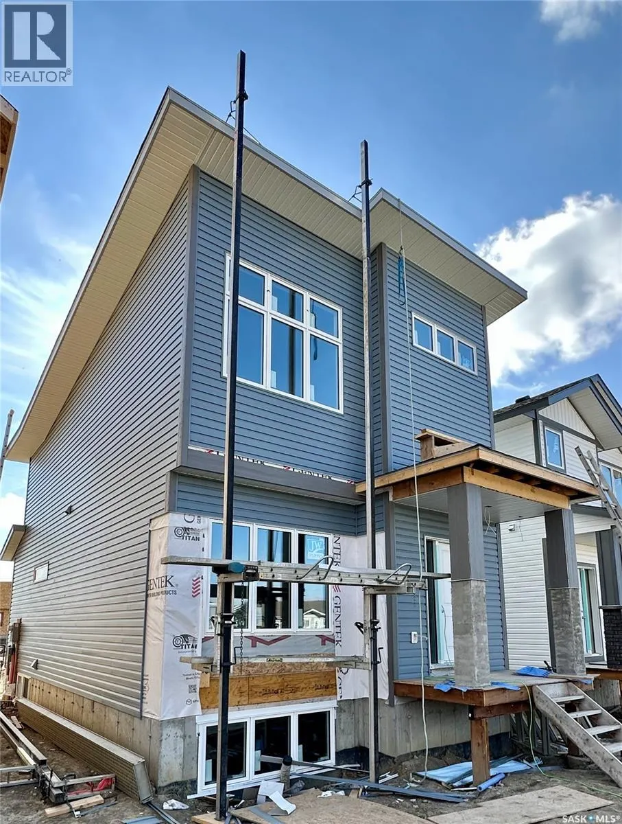 1404 Besnard DRIVE