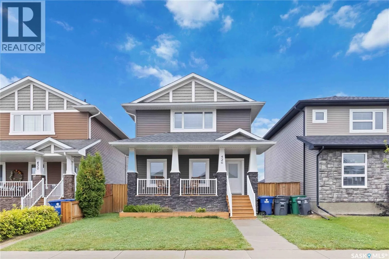 426 Veltkamp CRESCENT