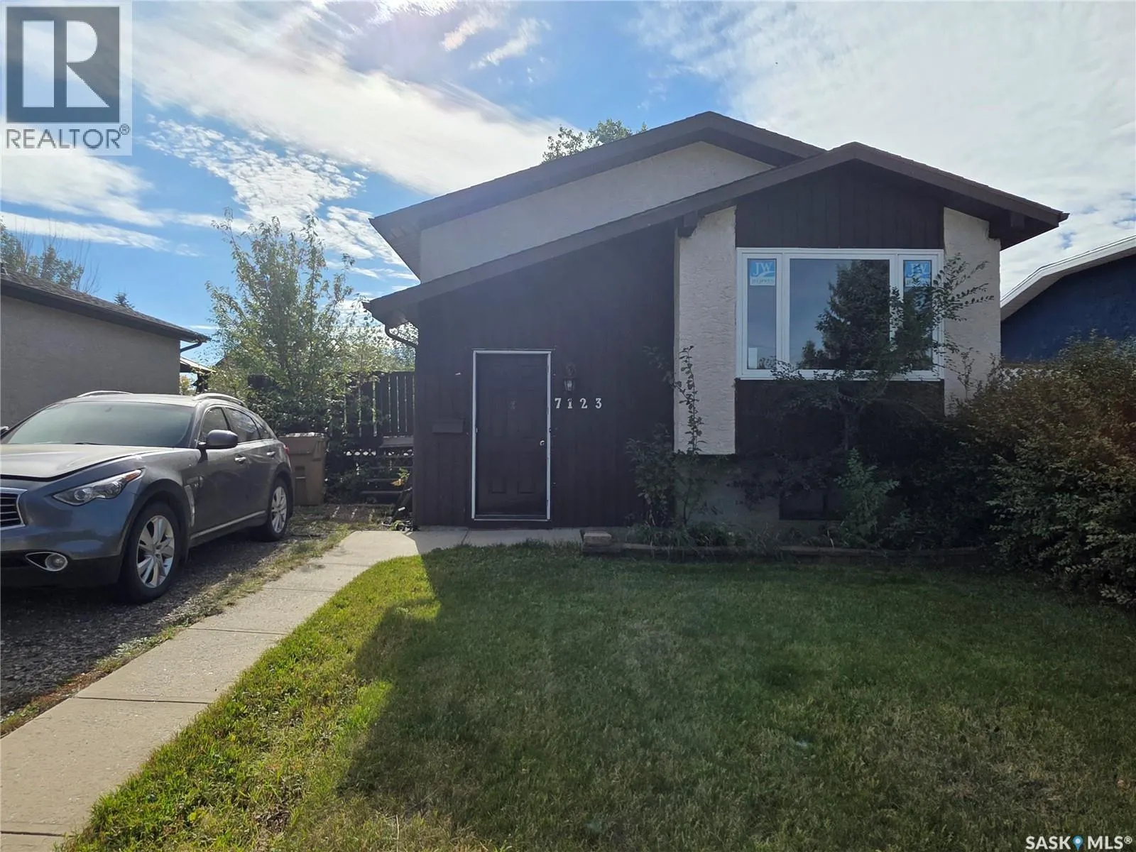 7123 Lanigan DRIVE