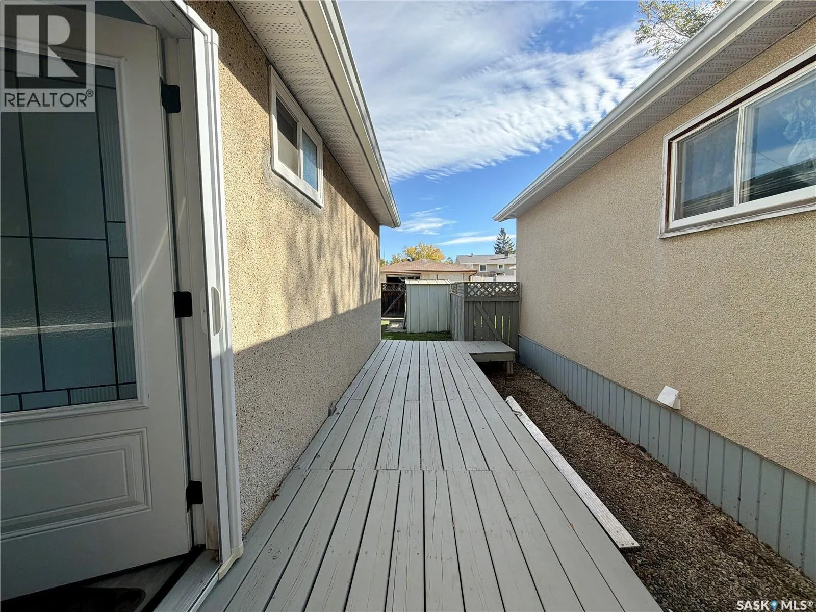 15 MARSHALL CRESCENT