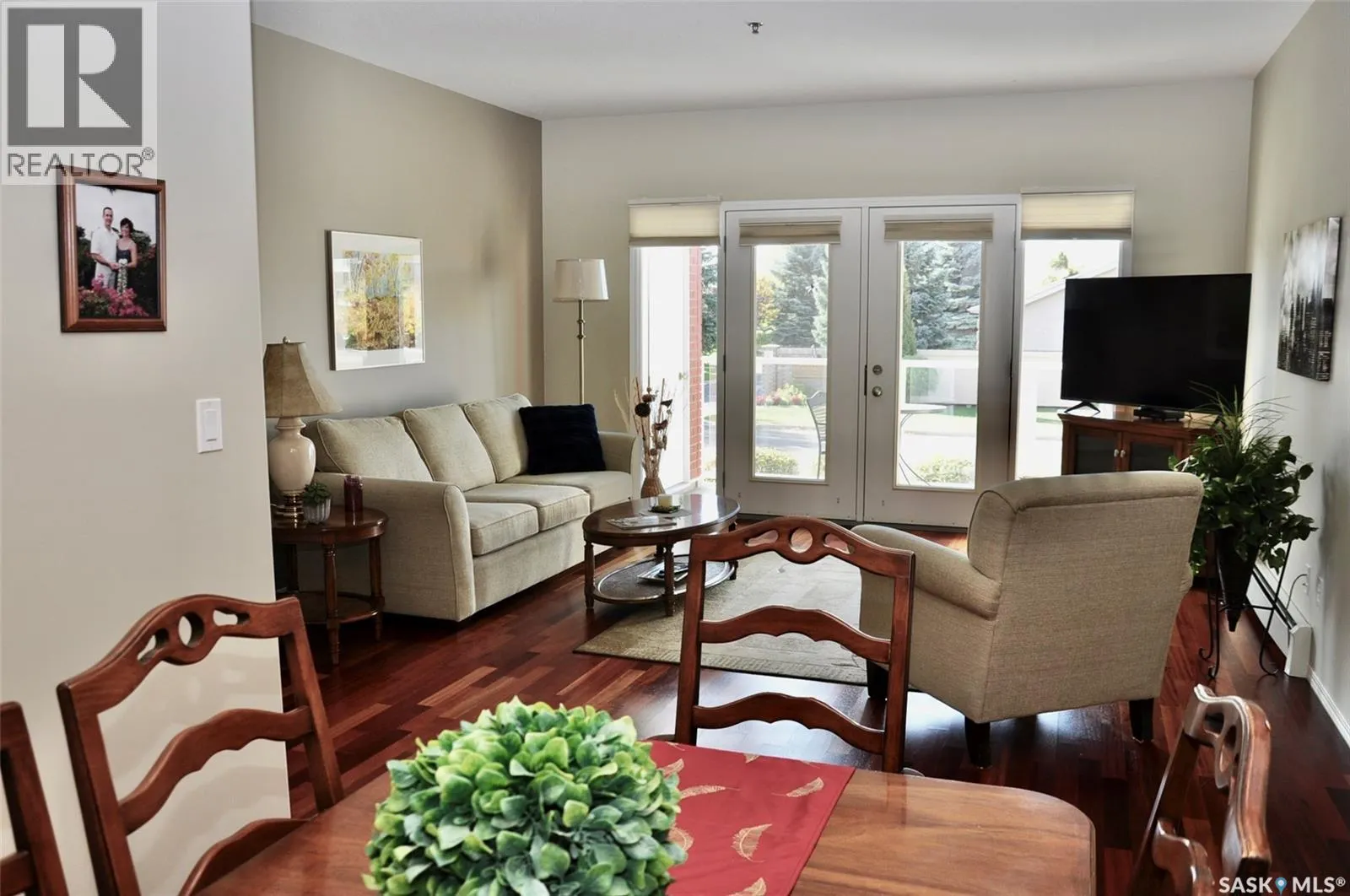 115 928 Heritage VIEW