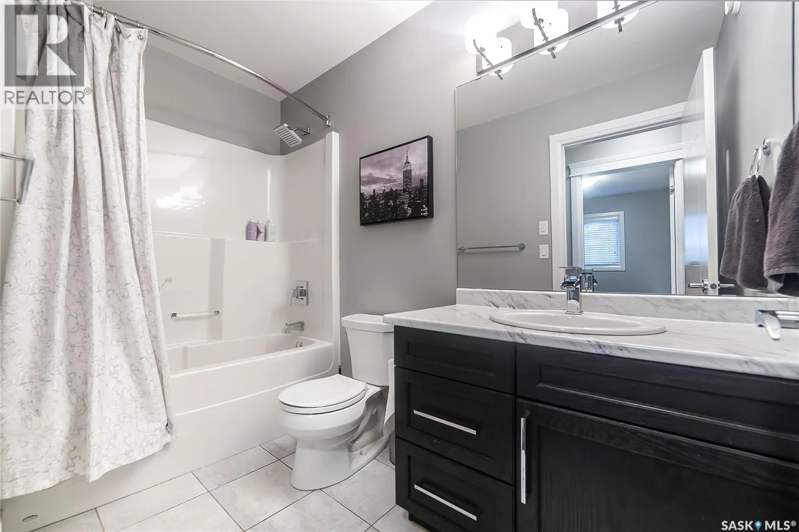 343 Langlois WAY