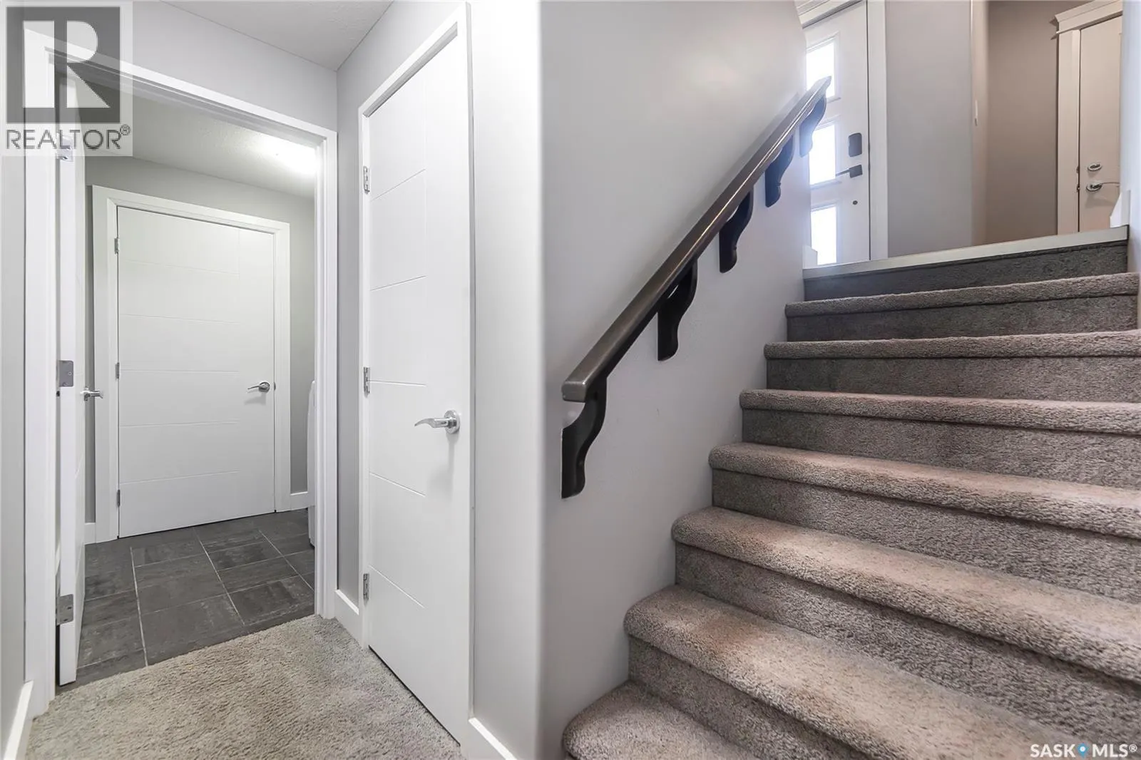 343 Langlois WAY