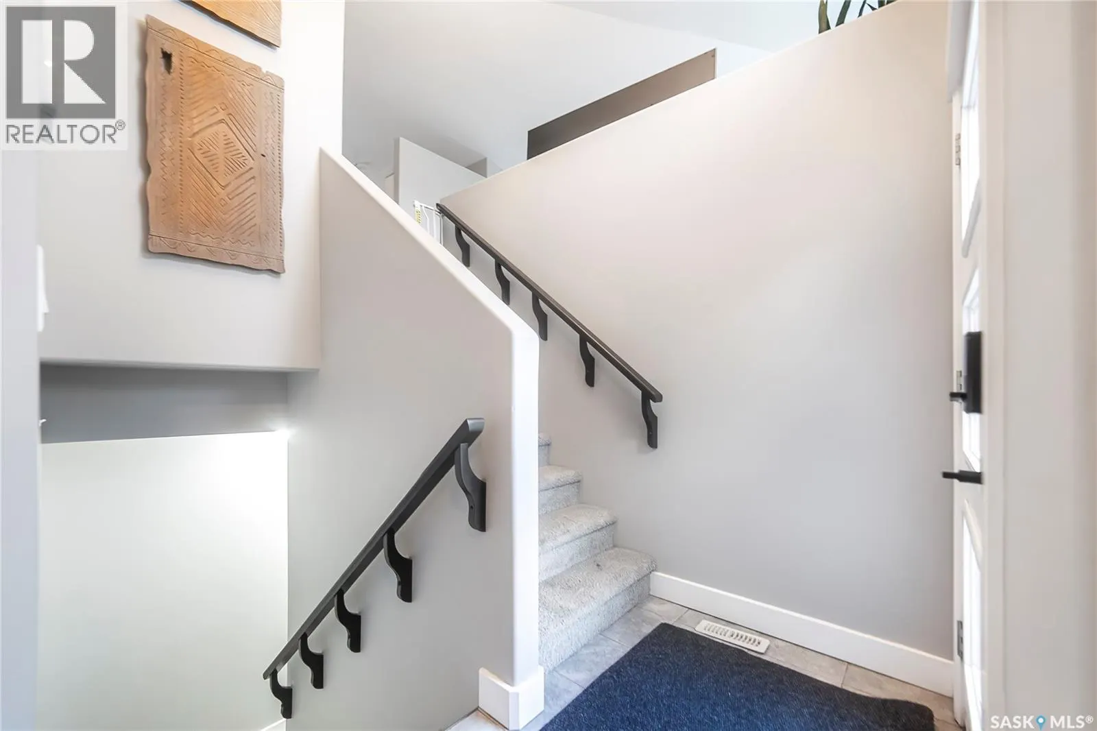 343 Langlois WAY