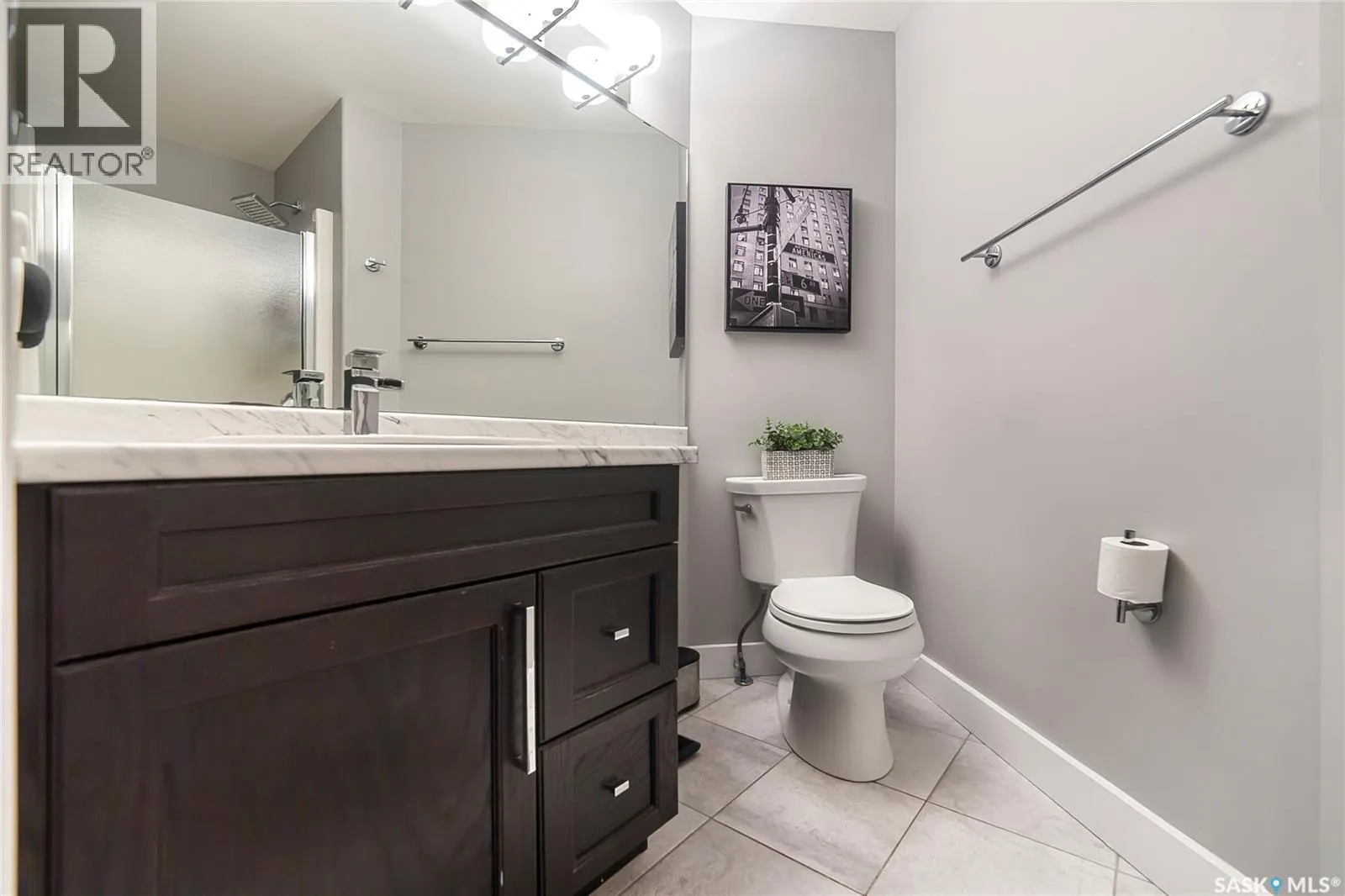 343 Langlois WAY