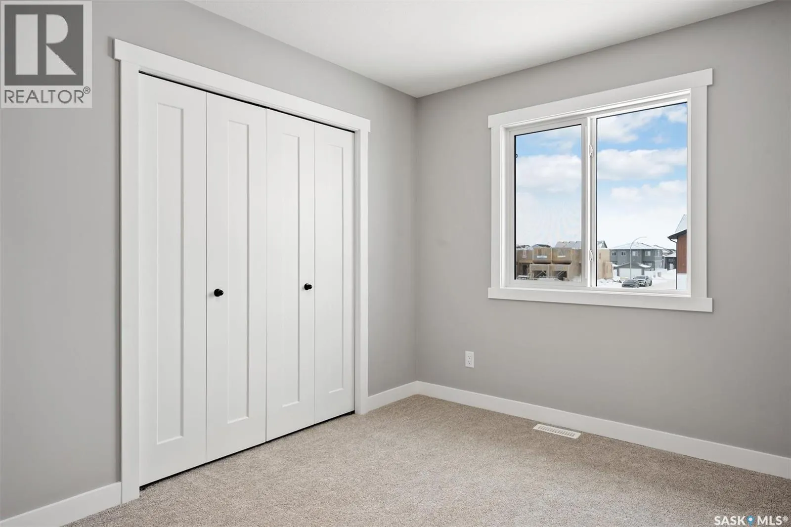 214 Fortosky CRESCENT
