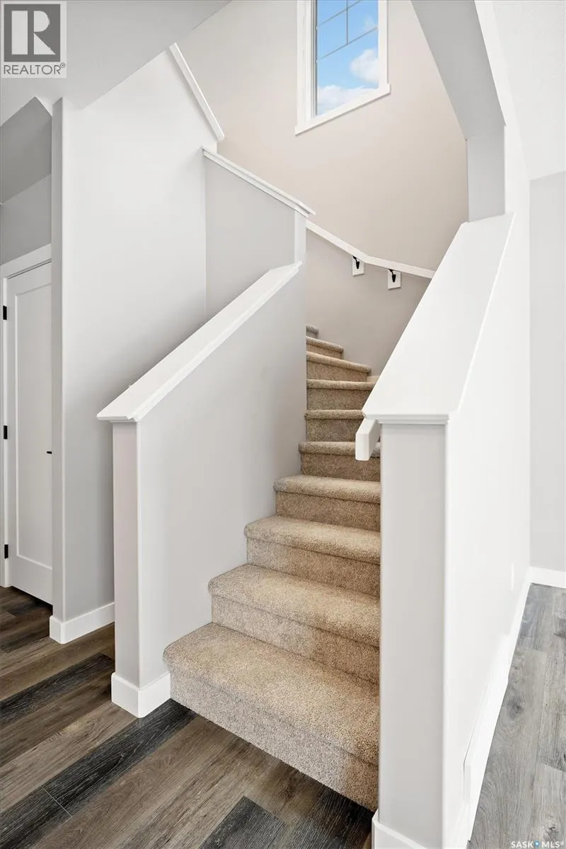 214 Fortosky CRESCENT
