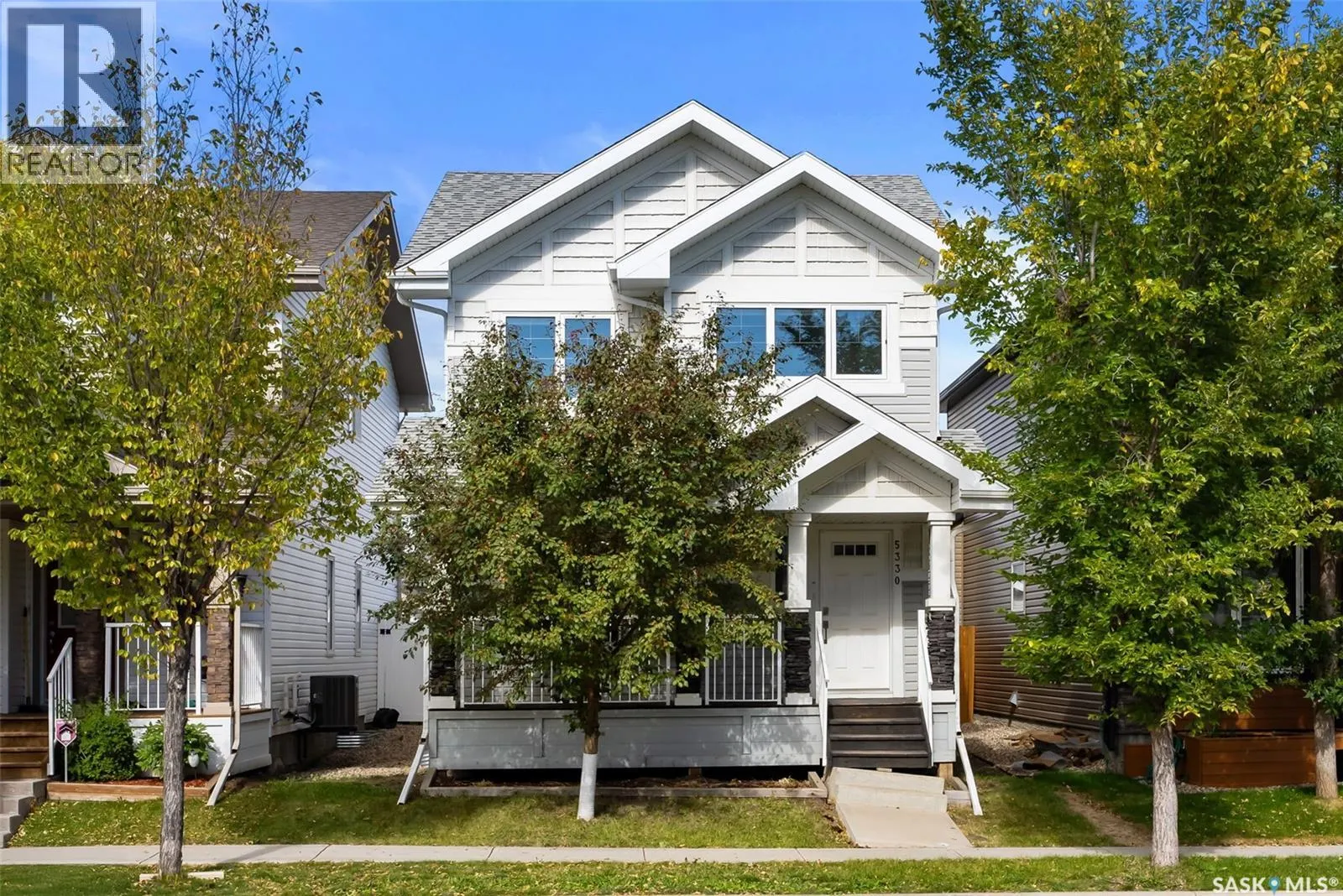 5330 UNIVERSAL CRESCENT