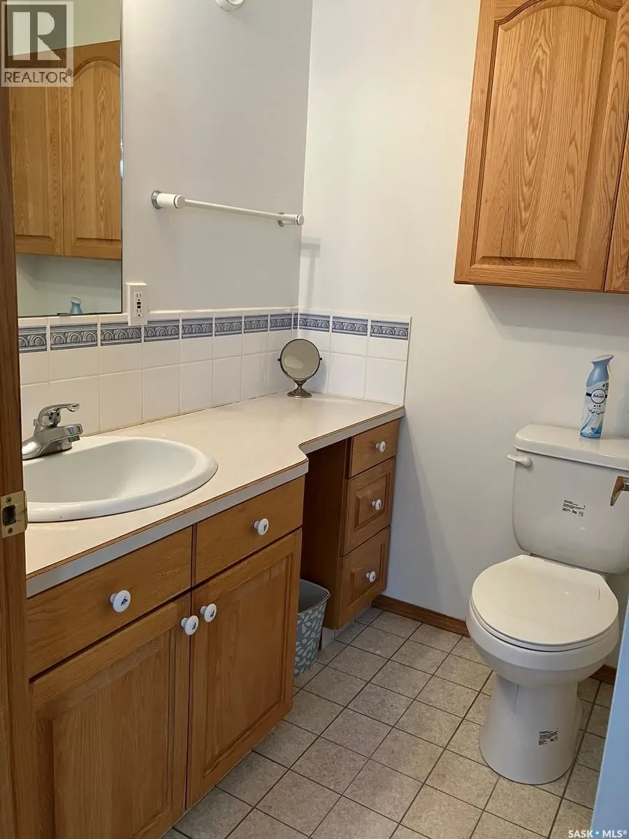 324 5th STREET N