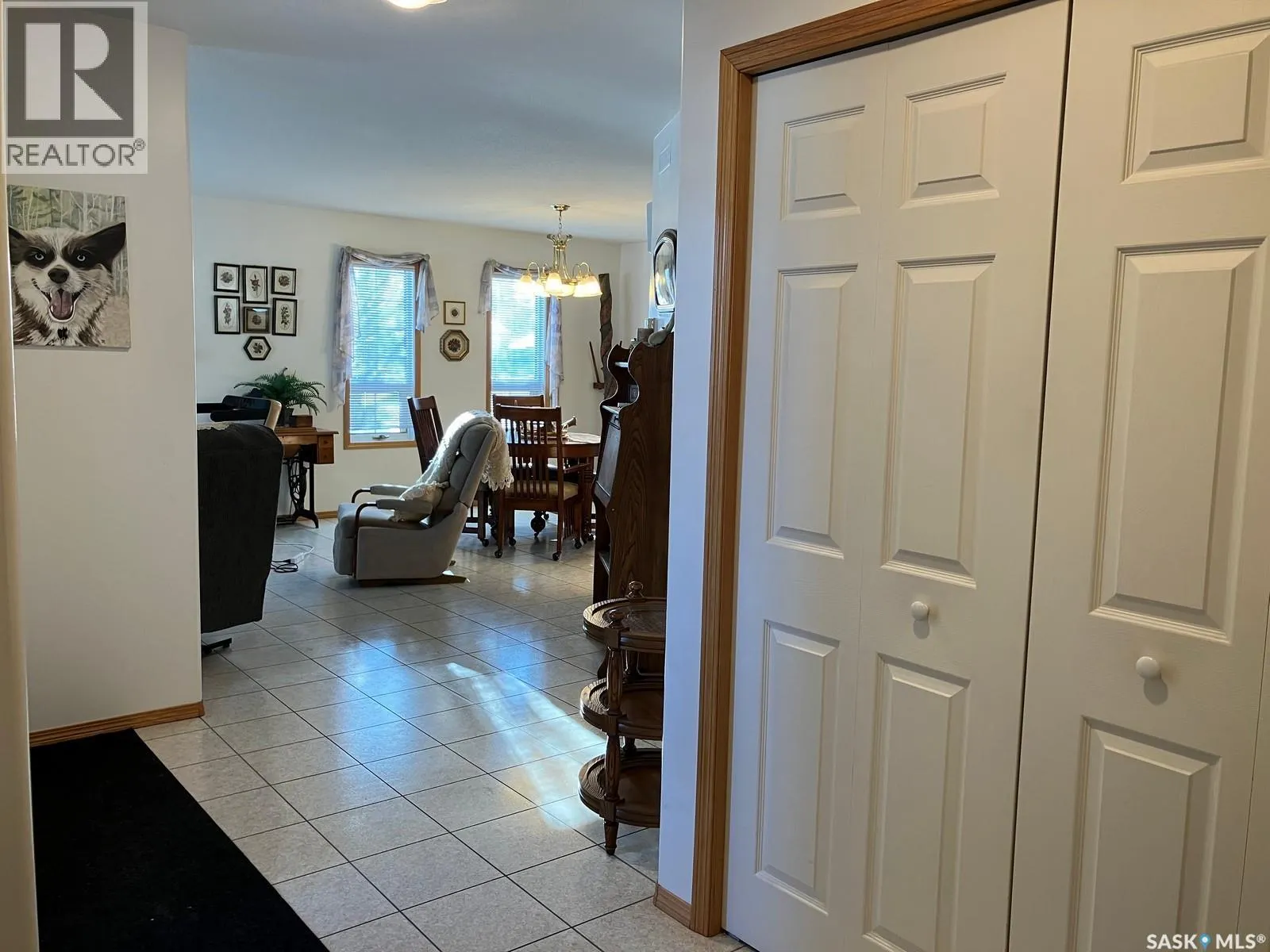 324 5th STREET N