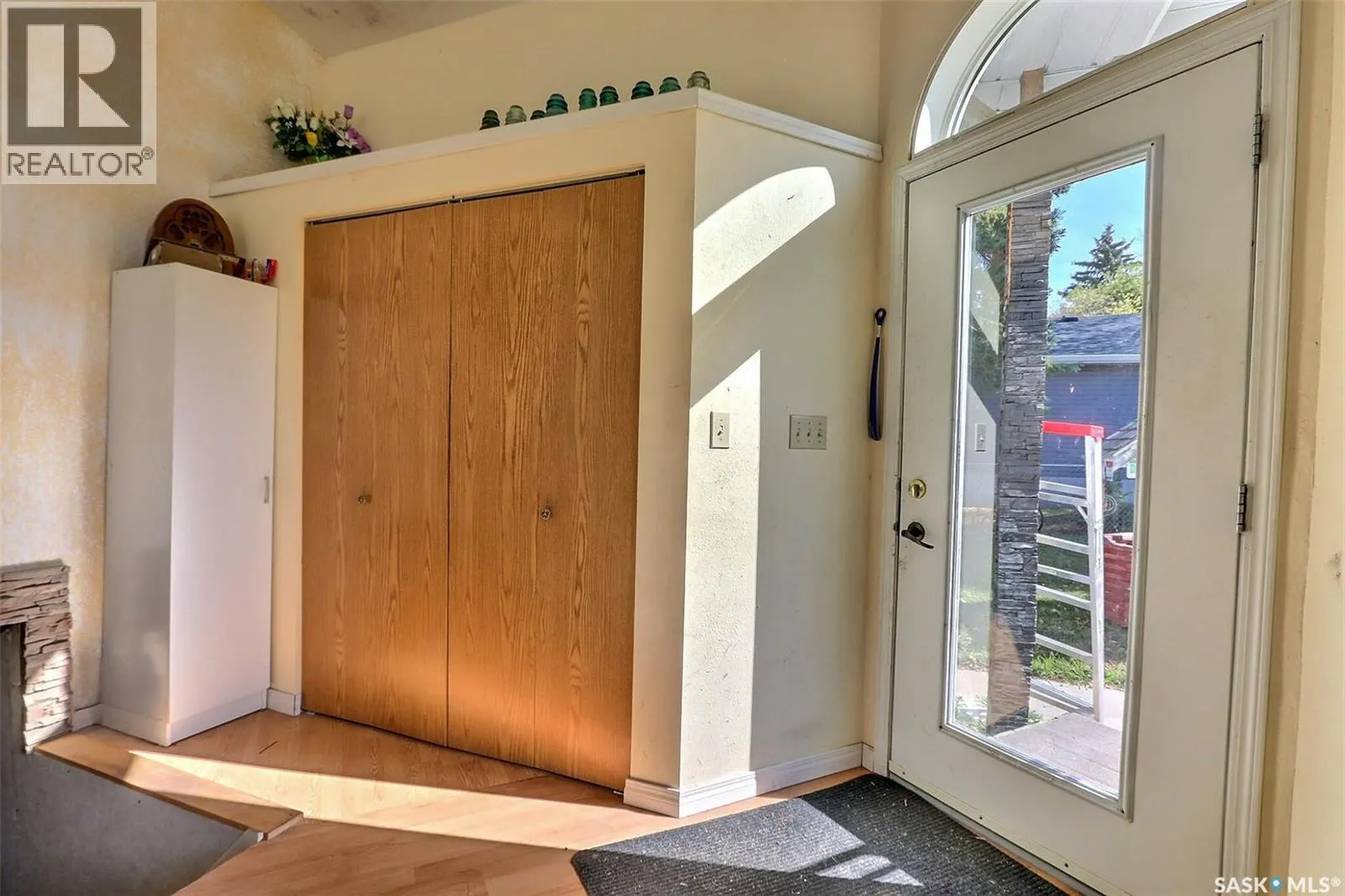 258 Pine STREET