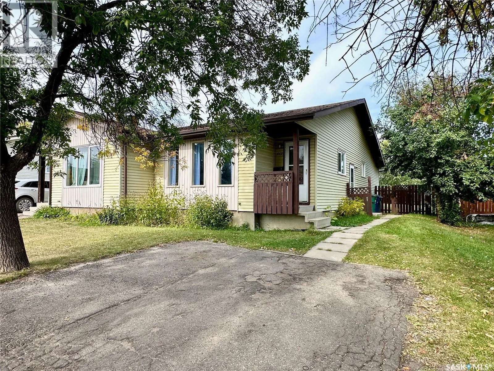 117 Stillwater DRIVE