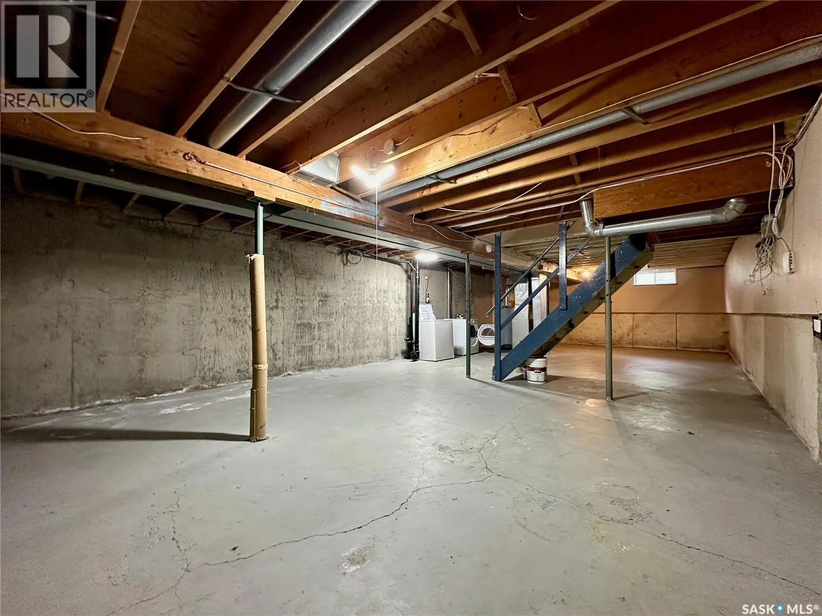 117 Stillwater DRIVE