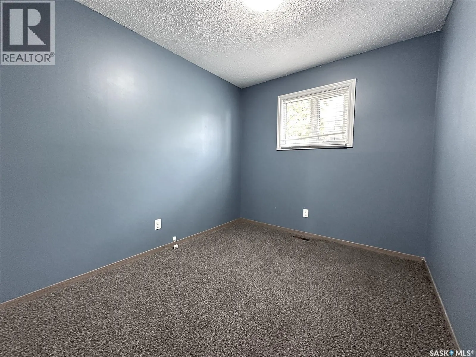 117 Stillwater DRIVE