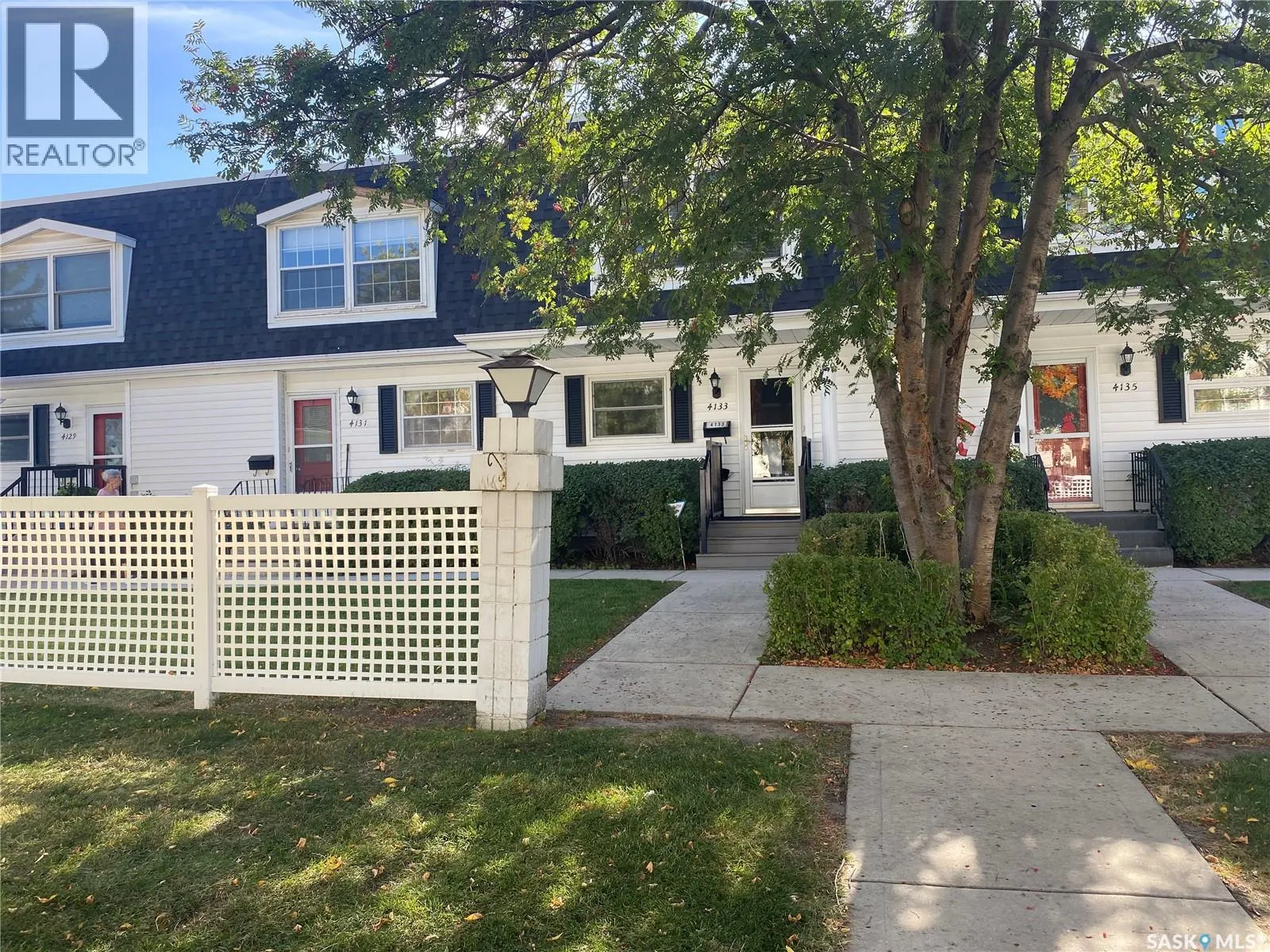 4133 Gordon ROAD