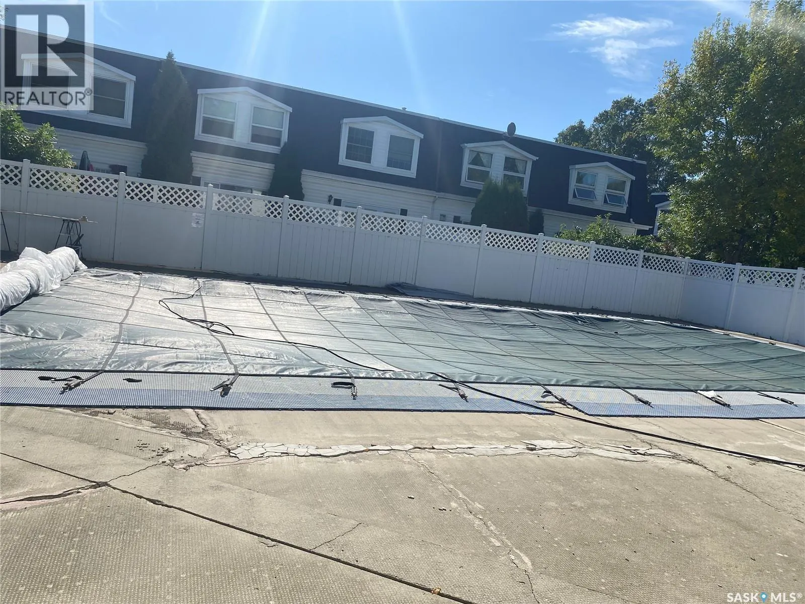 4133 Gordon ROAD