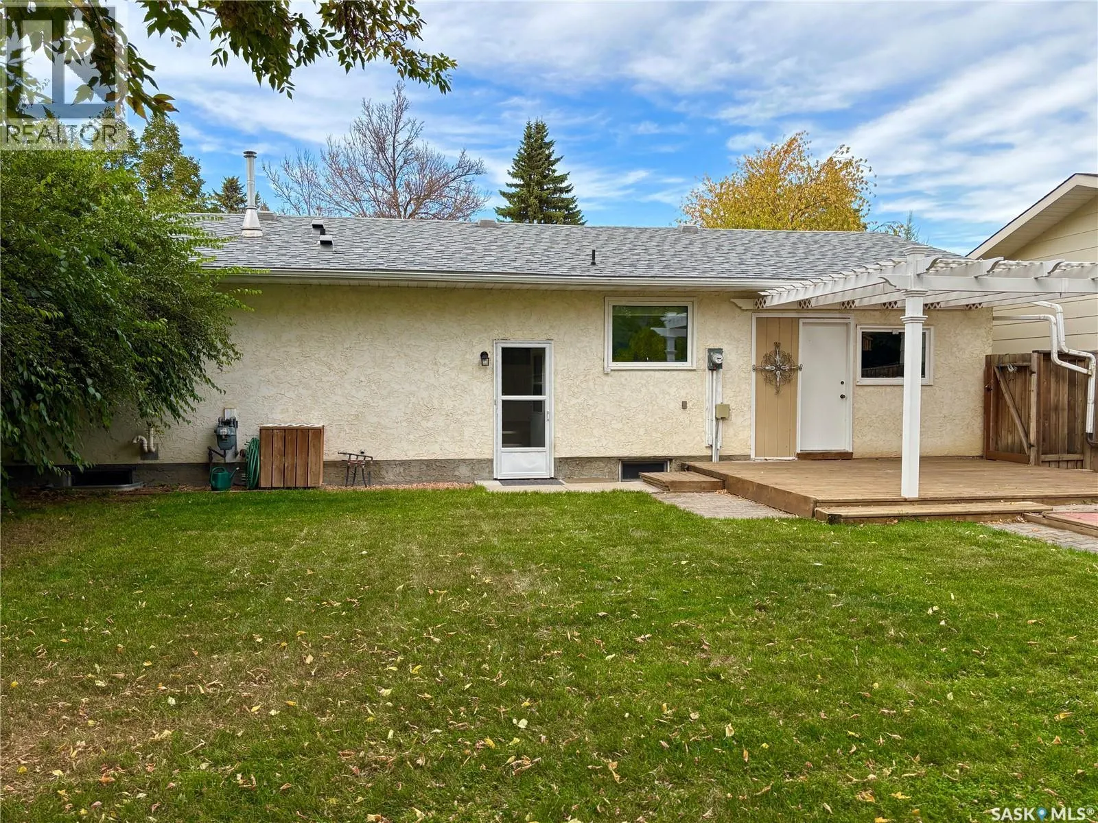 323 Tobin CRESCENT