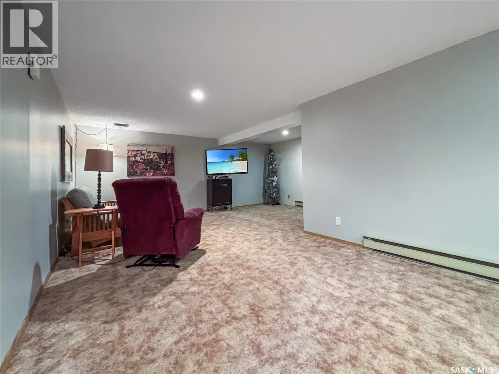 323 Tobin CRESCENT