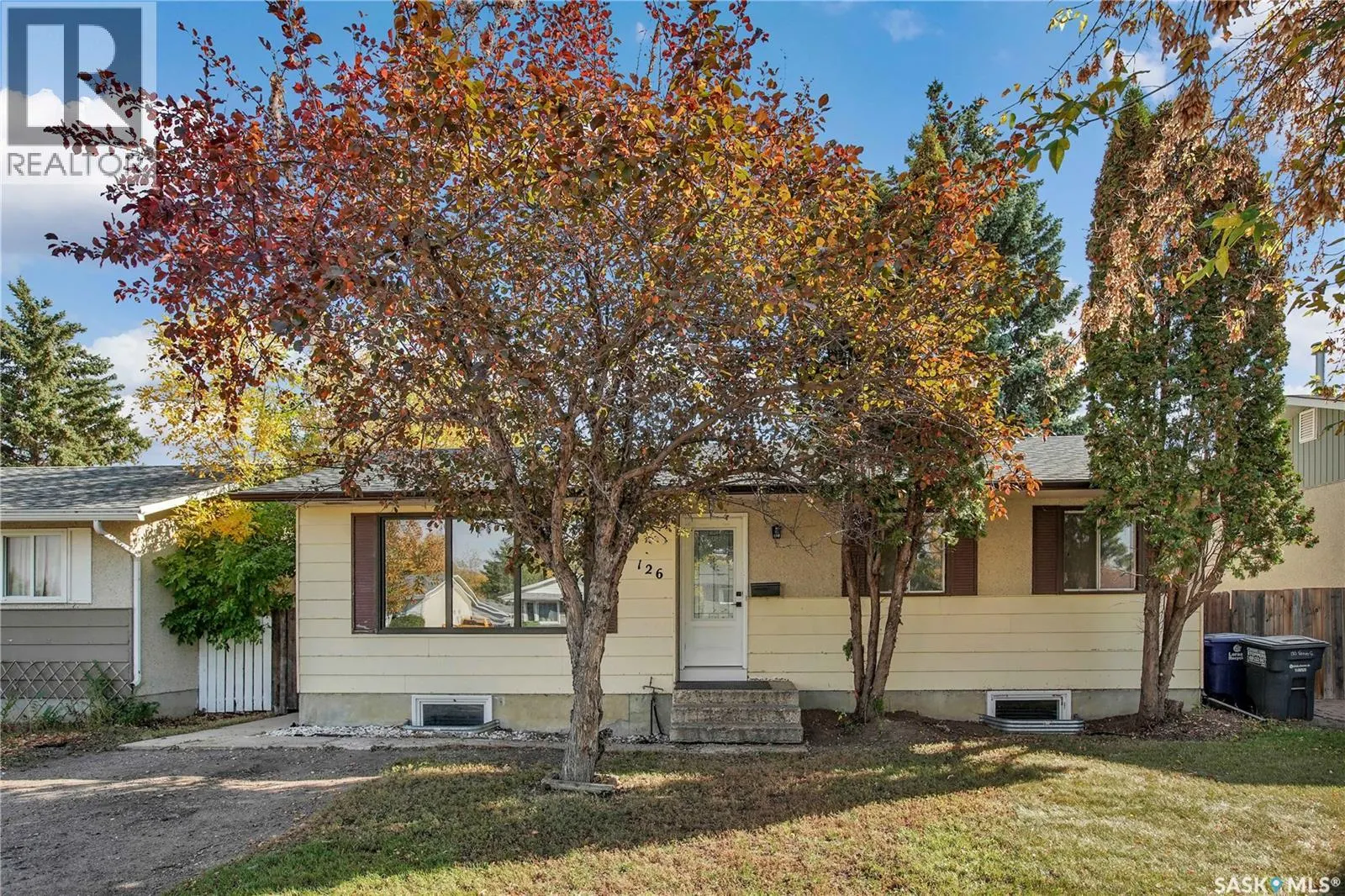 126 Vanier CRESCENT