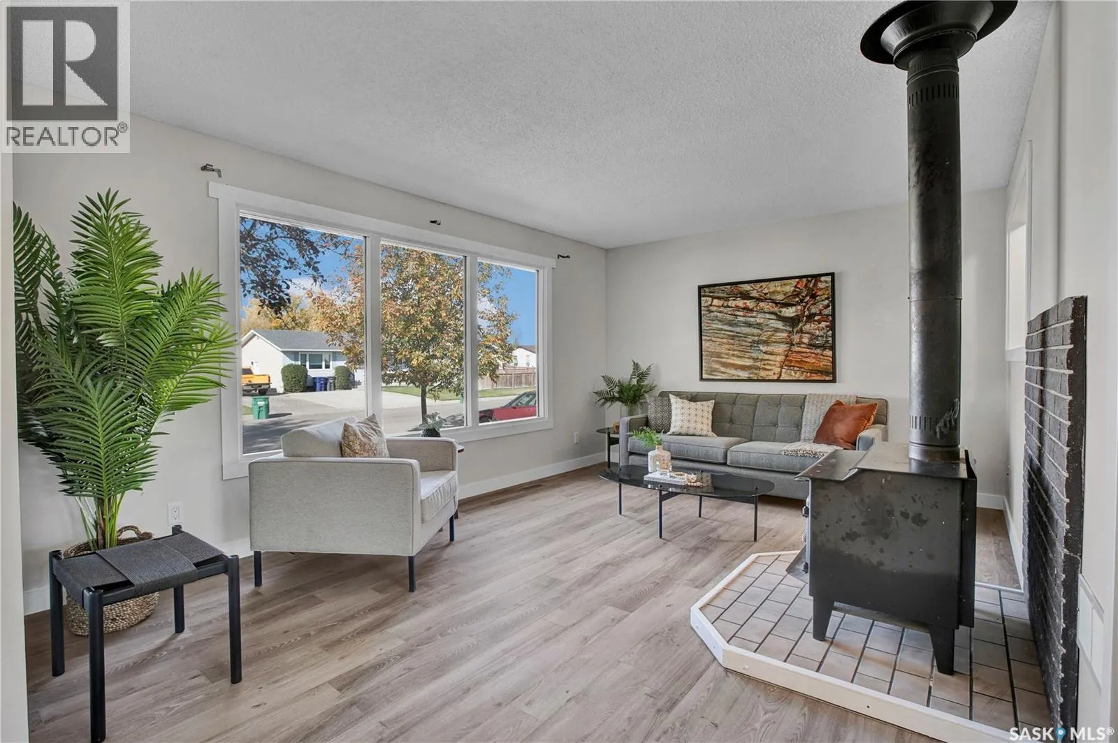 126 Vanier CRESCENT