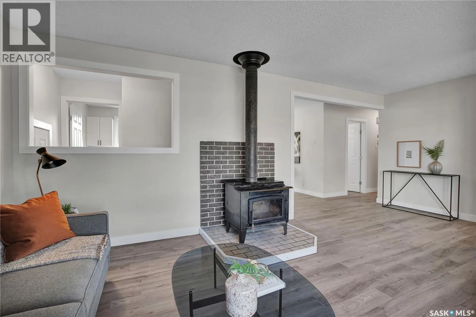 126 Vanier CRESCENT