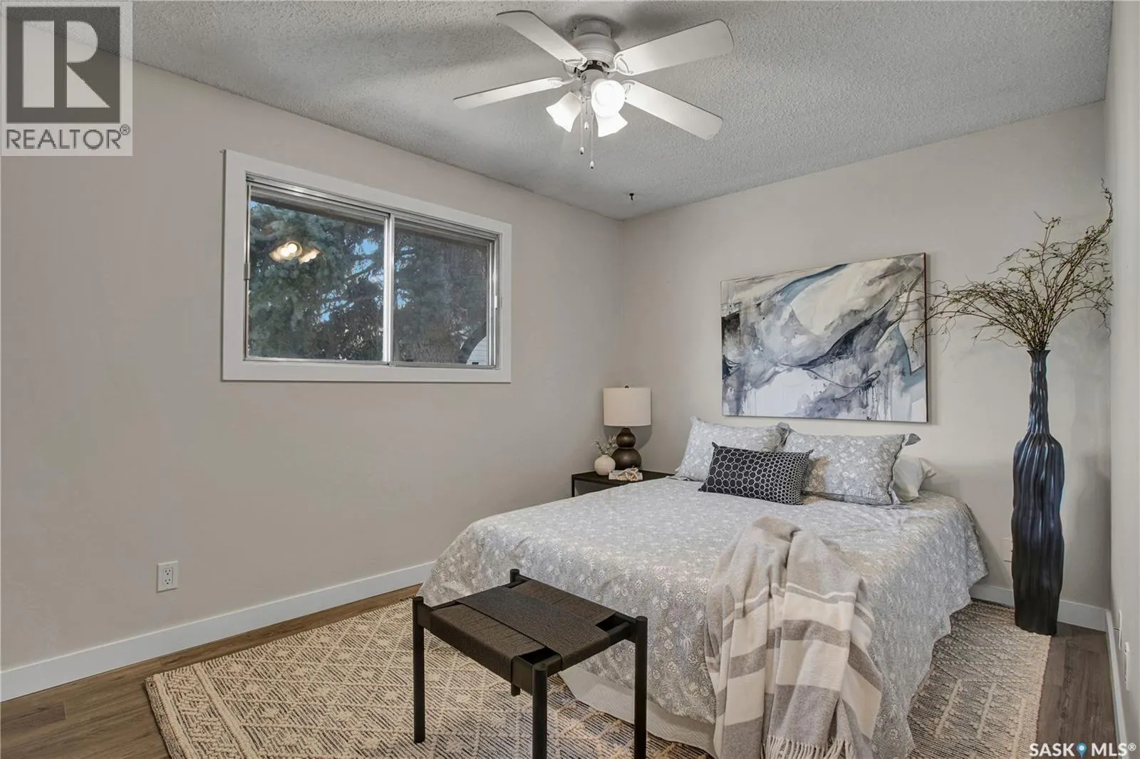126 Vanier CRESCENT