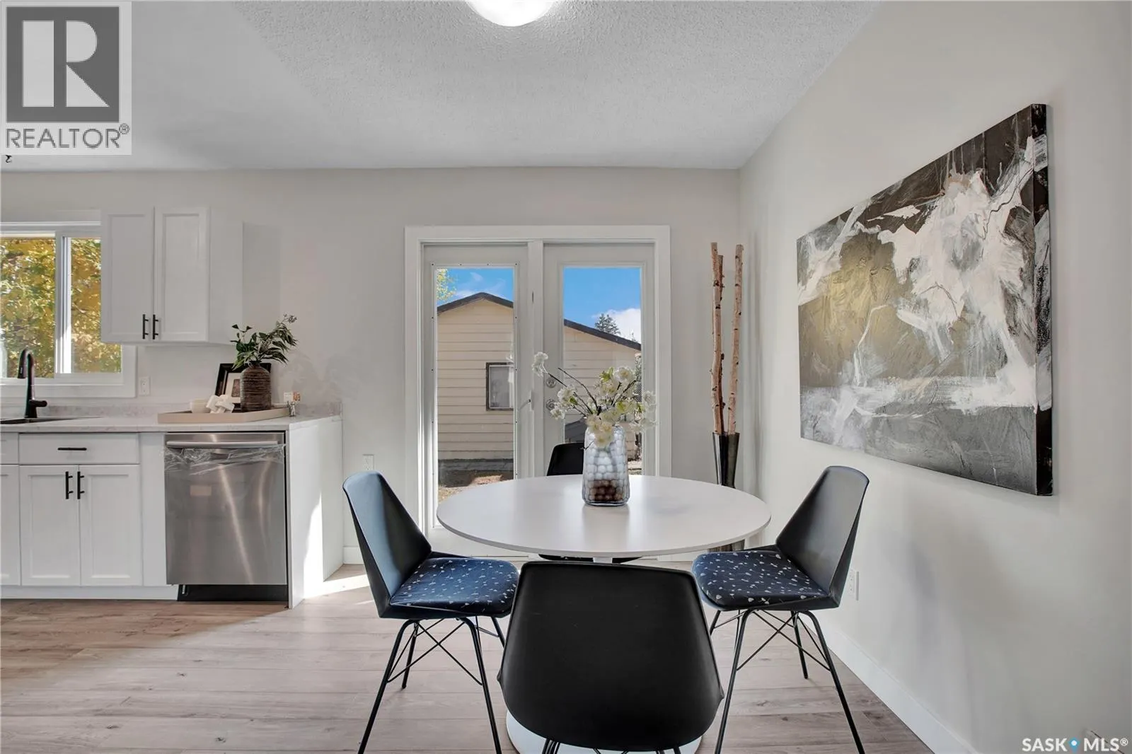 126 Vanier CRESCENT