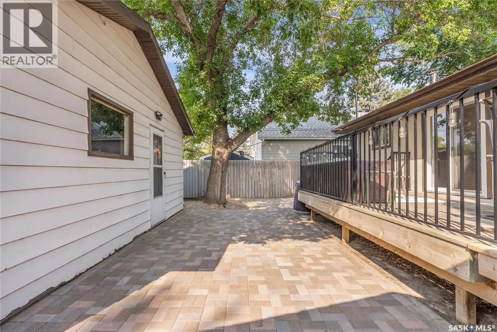 2414 McPherson AVENUE