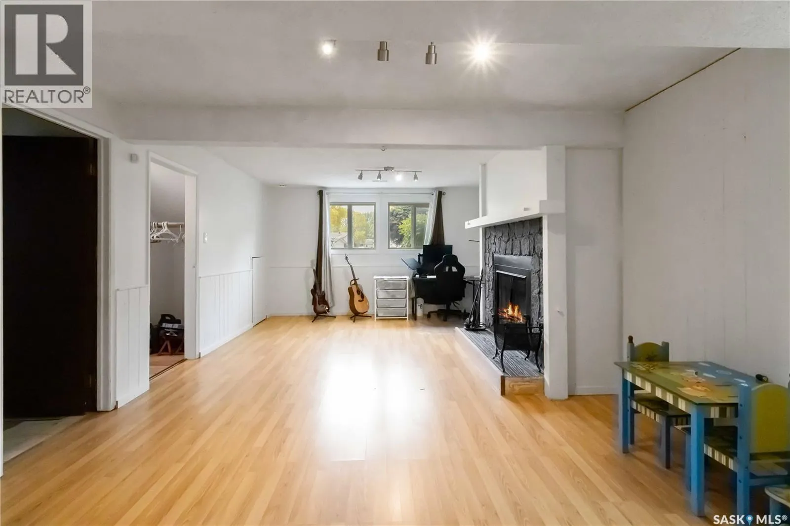 539 Priel CRESCENT